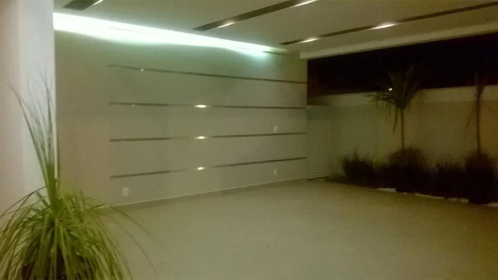 Casa, 5 quartos, 395 m² - Foto 1