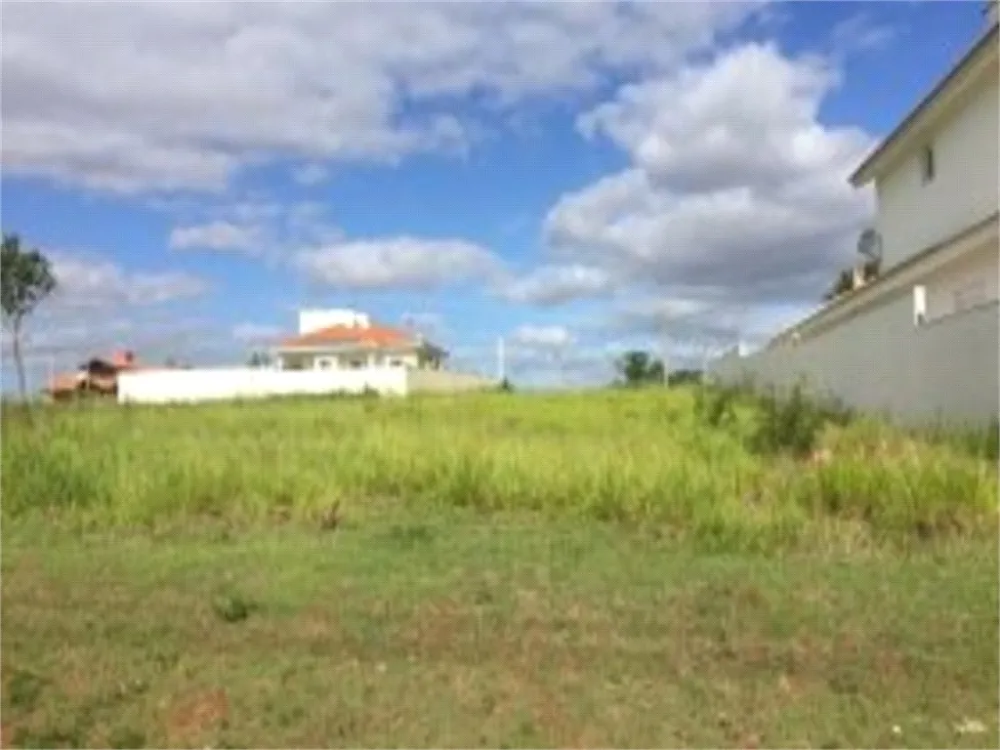 Loteamento e Condomínio, 1220 m² - Foto 1