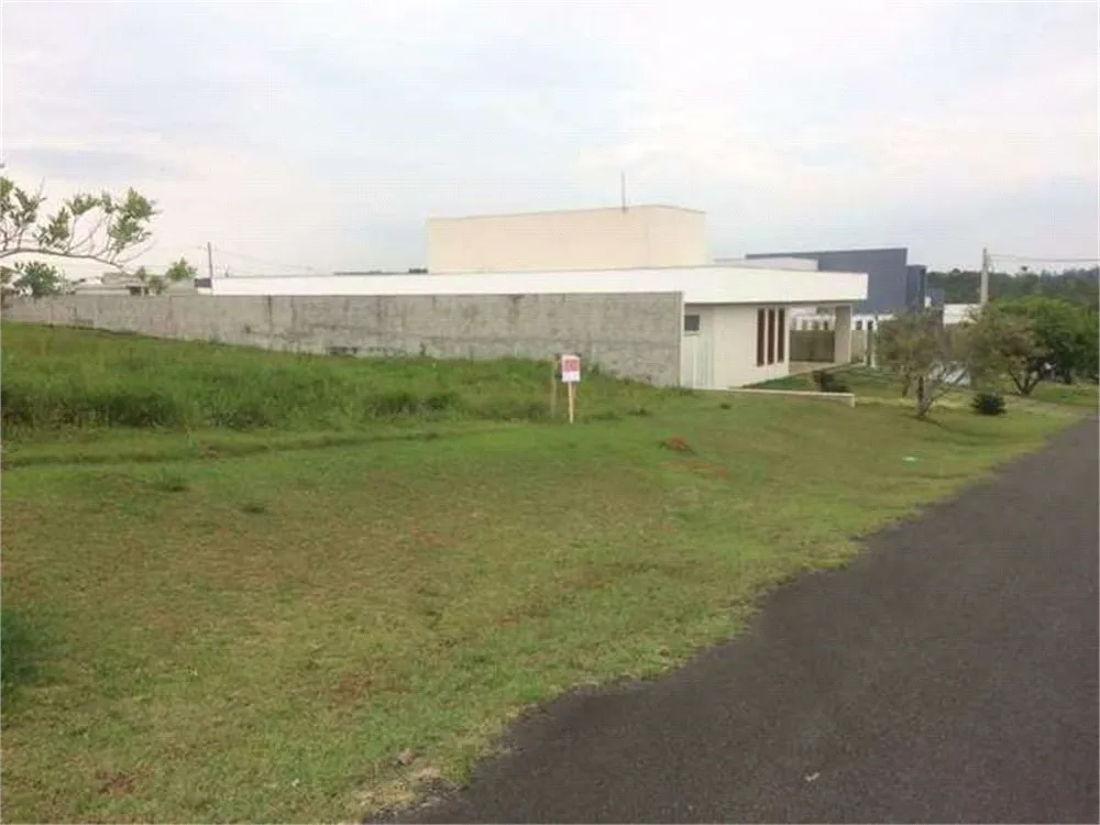 Loteamento e Condomínio, 1220 m² - Foto 2