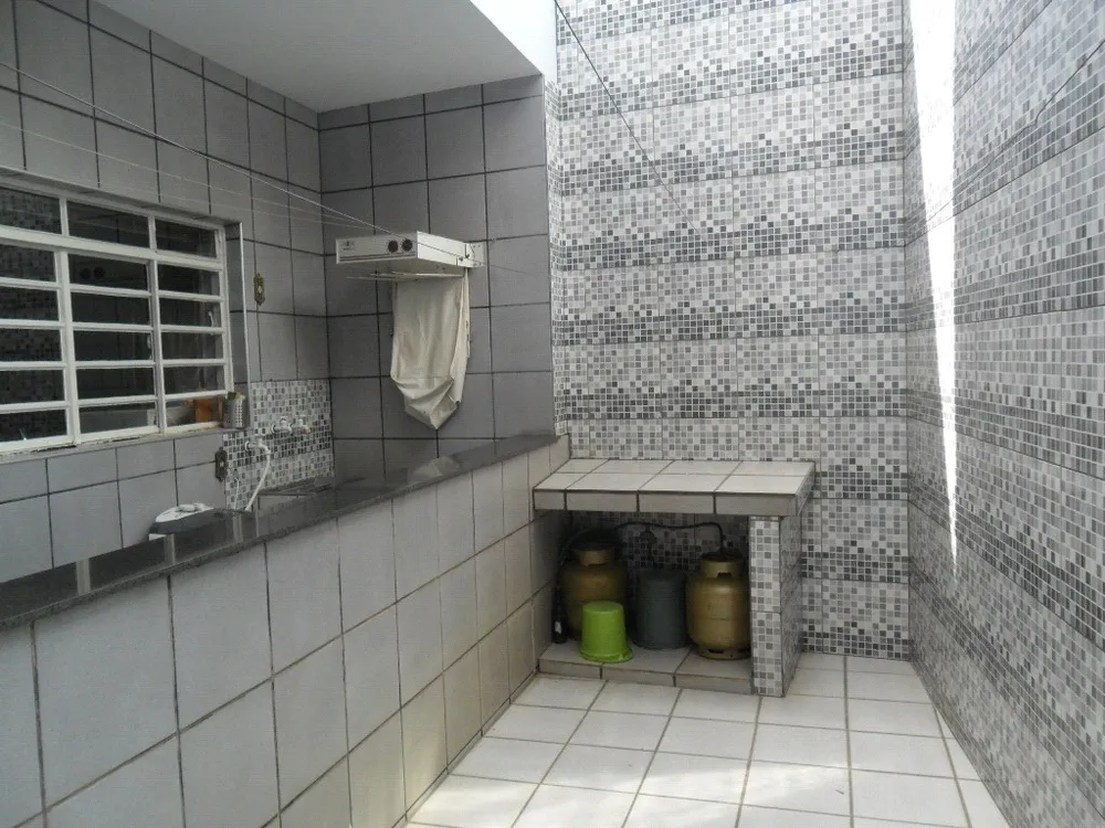 Casa, 2 quartos, 280 m² - Foto 3