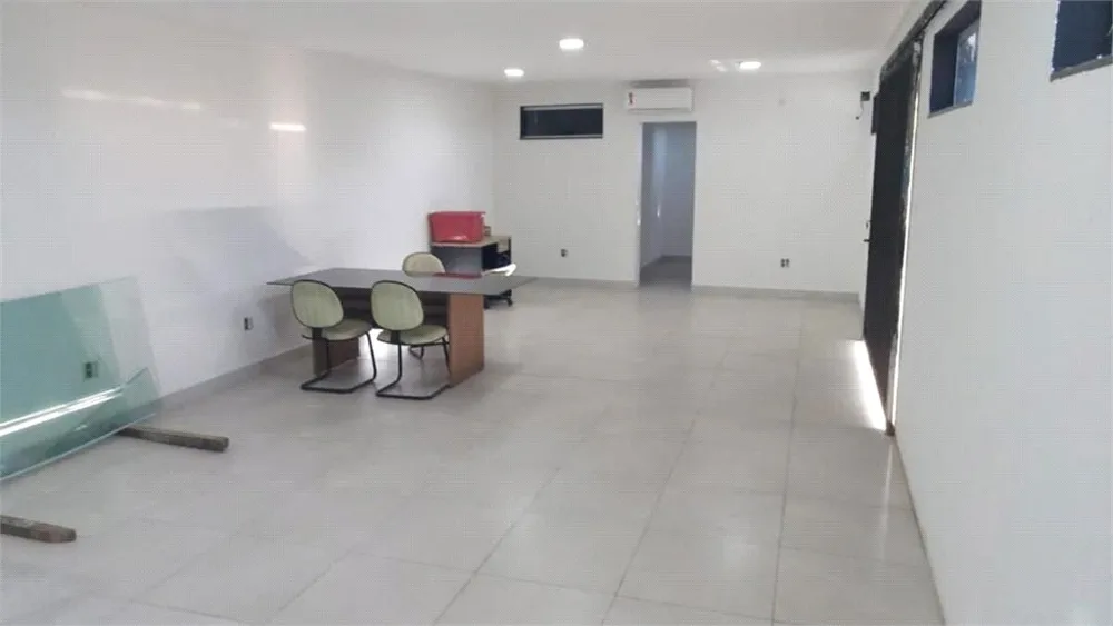 Depósito-Galpão, 1240 m² - Foto 3