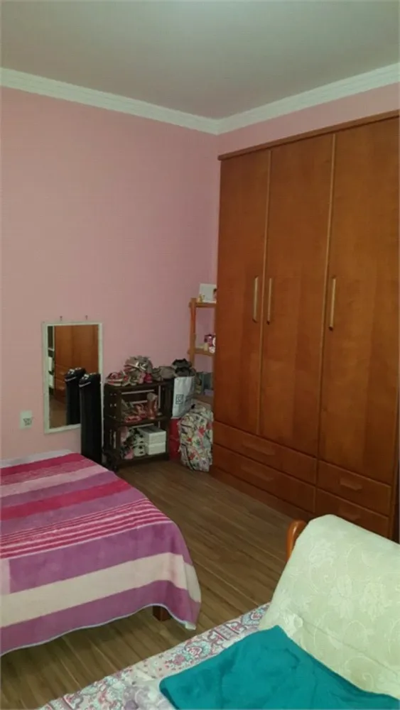 Casa, 4 quartos, 236 m² - Foto 2
