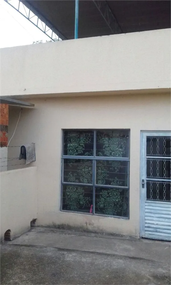 Casa, 4 quartos, 270 m² - Foto 1