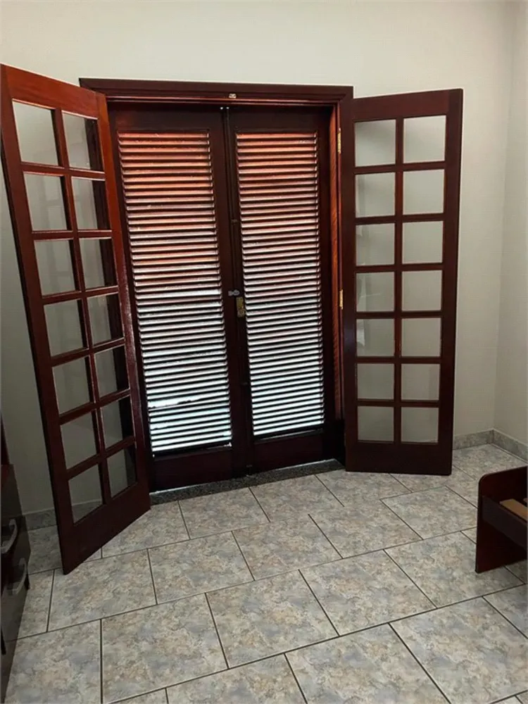 Casa, 3 quartos, 176 m² - Foto 1