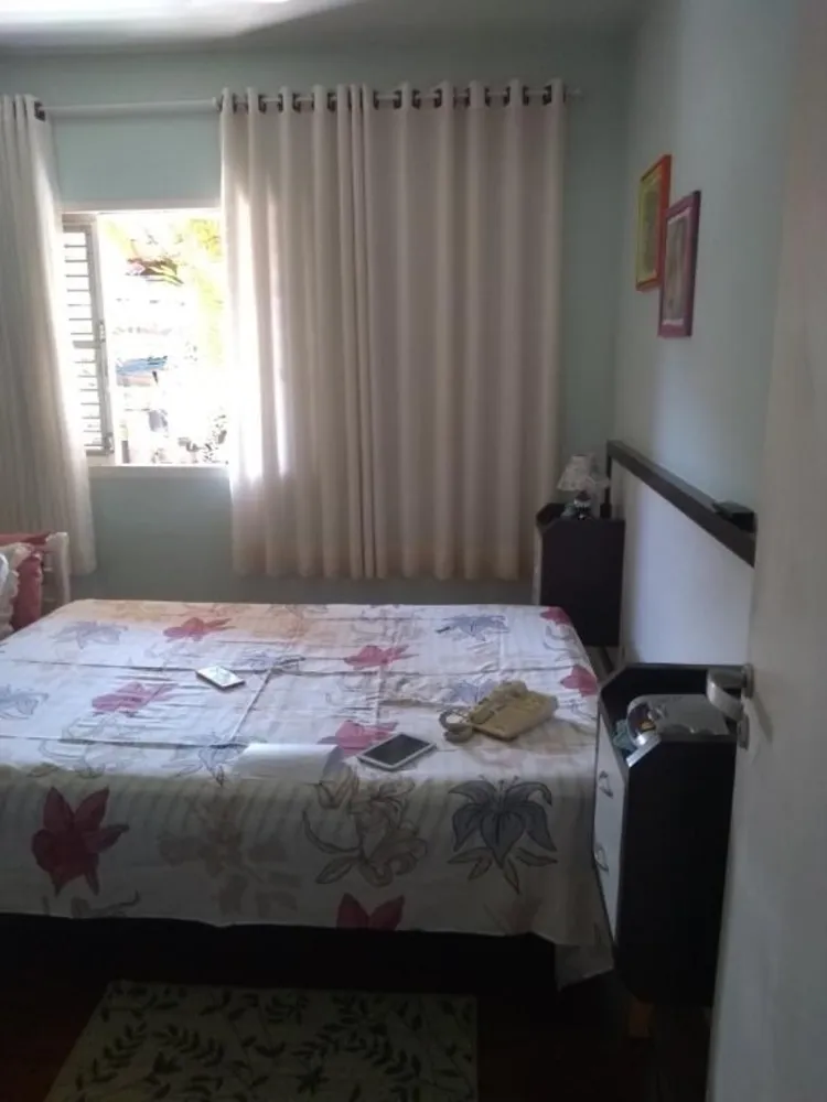 Casa, 4 quartos, 400 m² - Foto 1