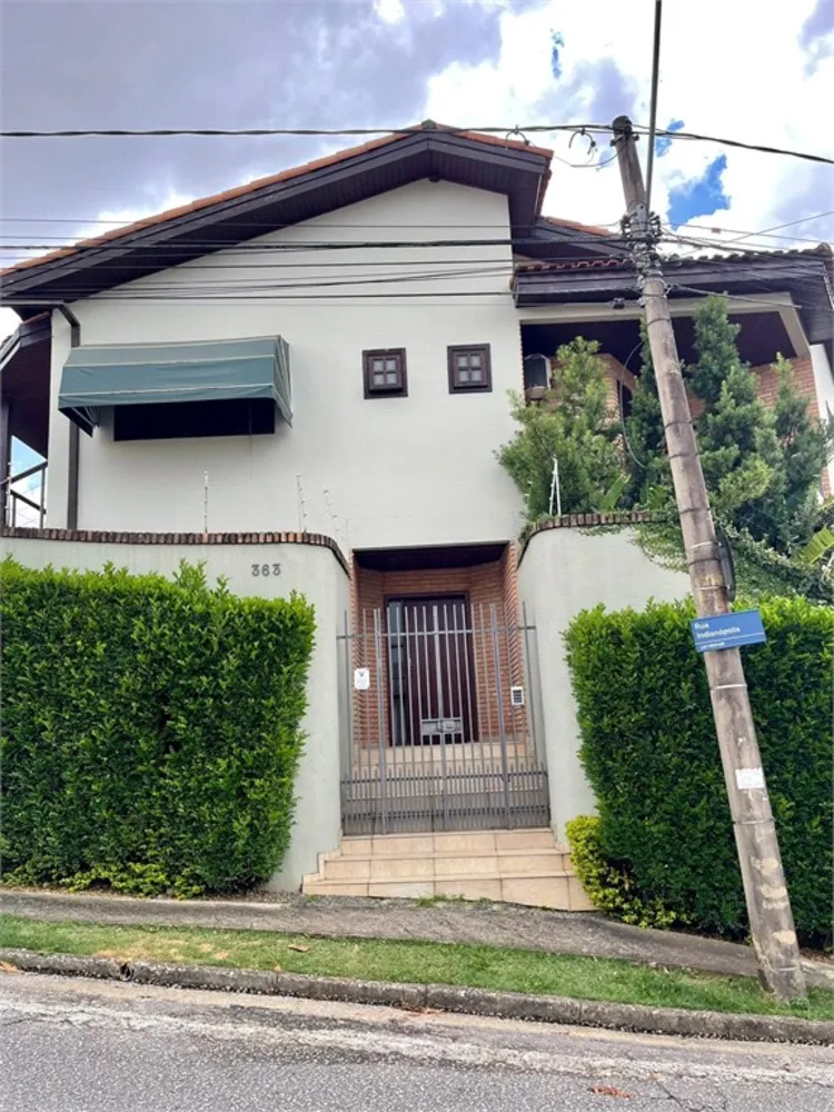 Casa, 3 quartos, 235 m² - Foto 2