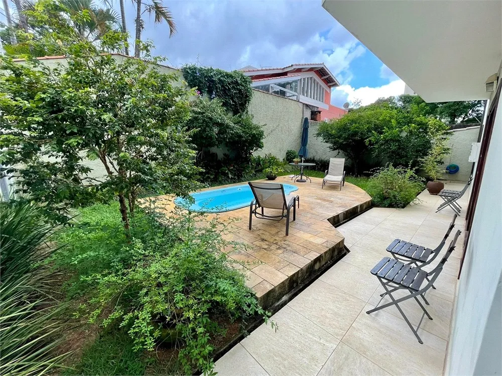 Casa, 3 quartos, 235 m² - Foto 8