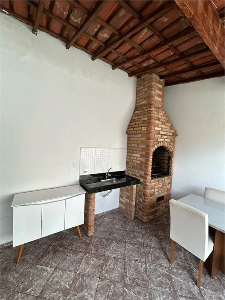 Casa, 2 quartos, 131 m² - Foto 1