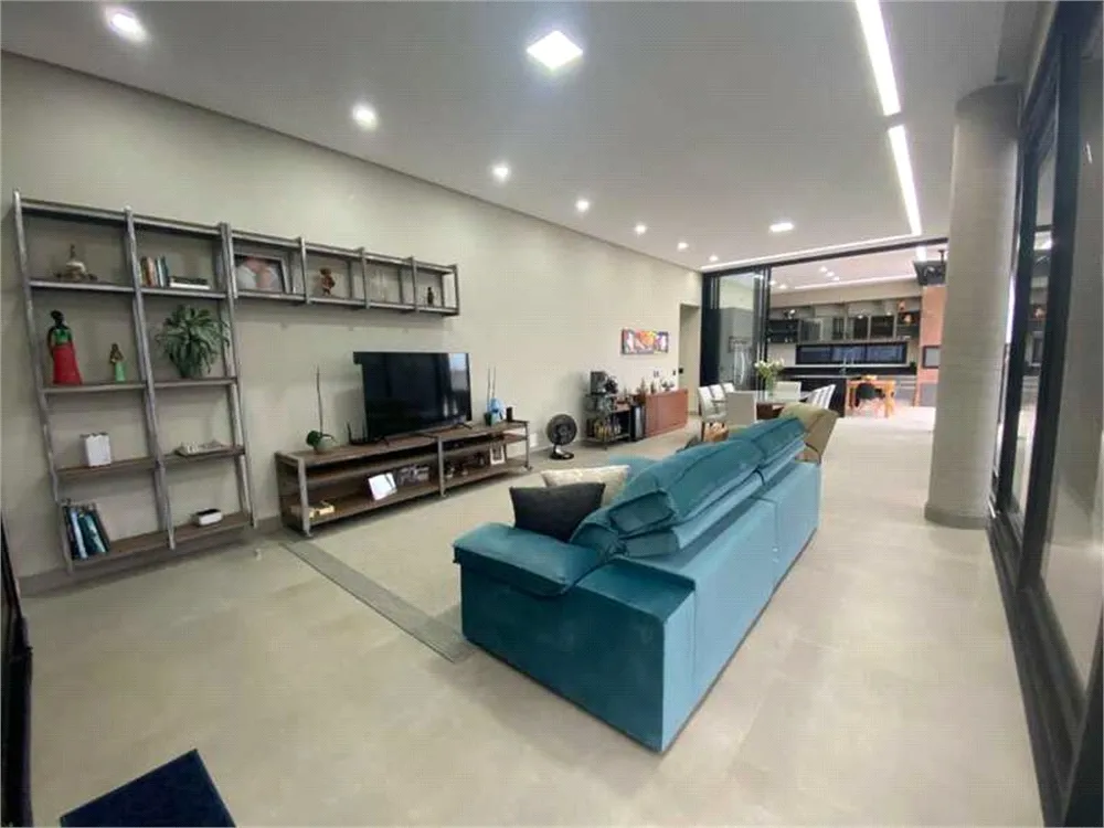 Casa, 3 quartos, 294 m² - Foto 1