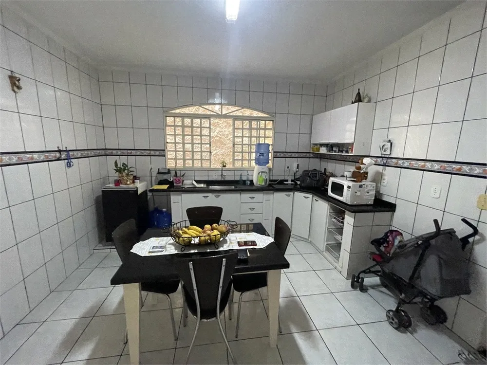 Casa, 2 quartos, 215 m² - Foto 7