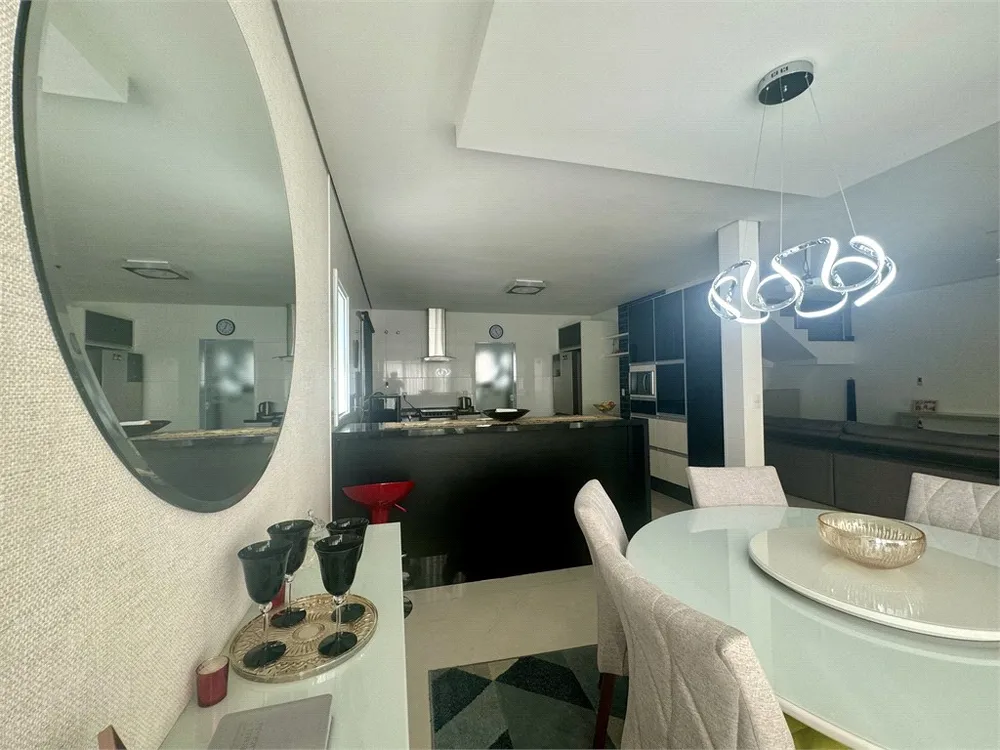 Casa, 3 quartos, 333 m² - Foto 4