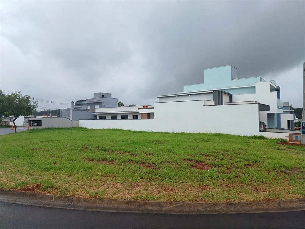 Casa, 3 quartos, 215 m² - Foto 1