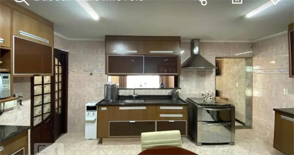 Casa, 3 quartos, 250 m² - Foto 8