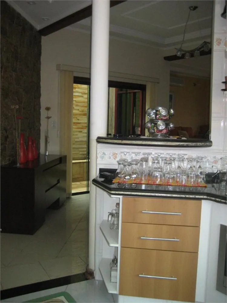 Casa, 4 quartos, 430 m² - Foto 2