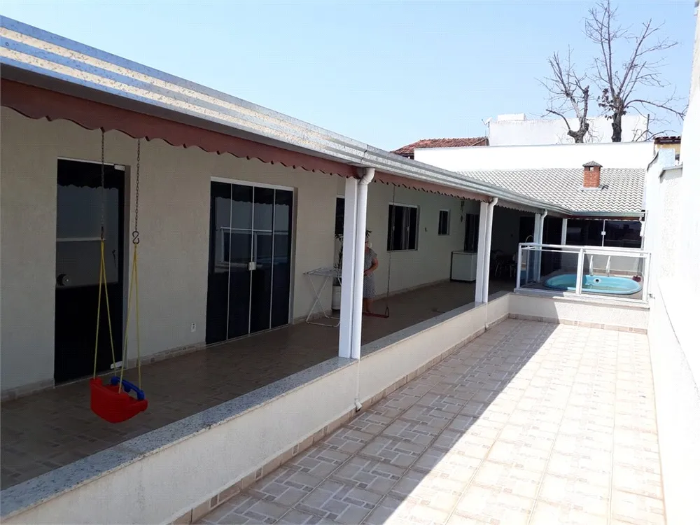 Casa, 3 quartos, 250 m² - Foto 3