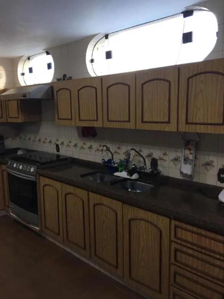 Casa, 3 quartos, 377 m² - Foto 2