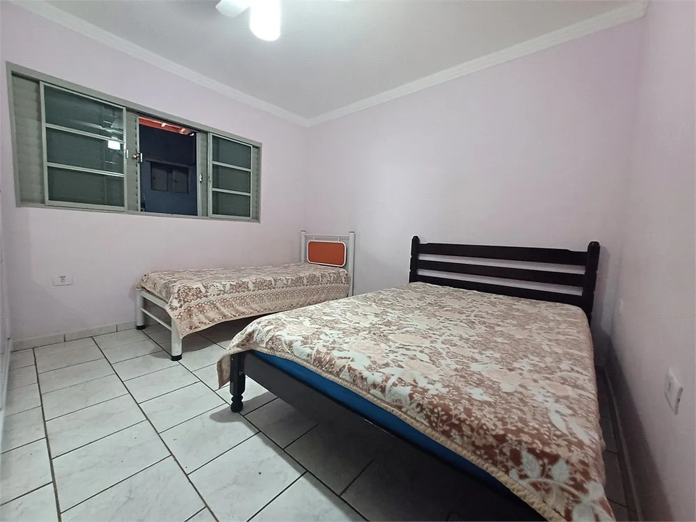 Casa, 5 quartos, 159 m² - Foto 1