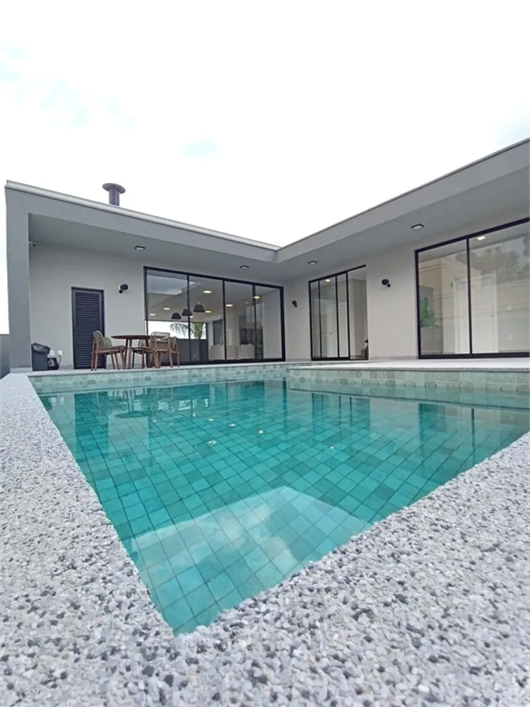Casa, 4 quartos, 610 m² - Foto 1