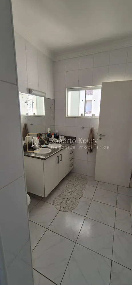 Casa, 5 quartos, 302 m² - Foto 2