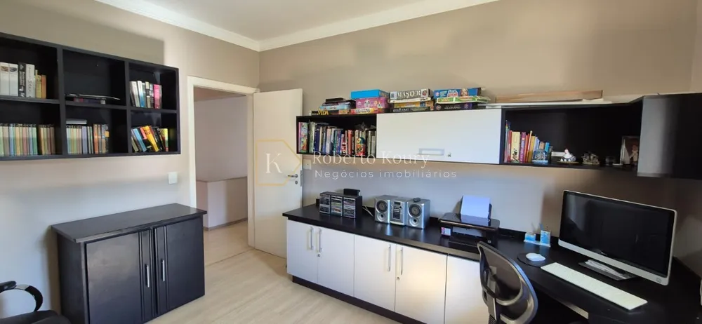 Casa, 5 quartos, 302 m² - Foto 3