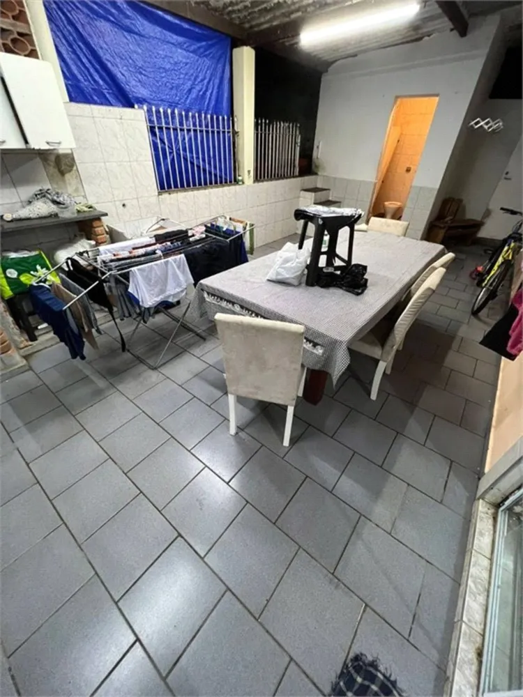 Casa, 3 quartos, 200 m² - Foto 2