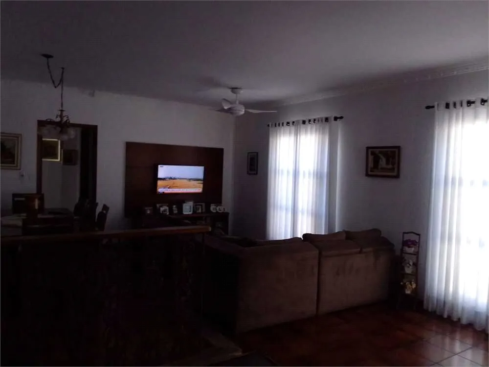 Casa, 3 quartos, 200 m² - Foto 2