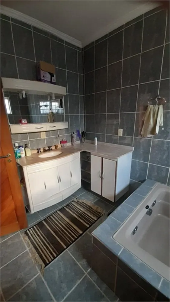 Casa, 4 quartos, 209 m² - Foto 4