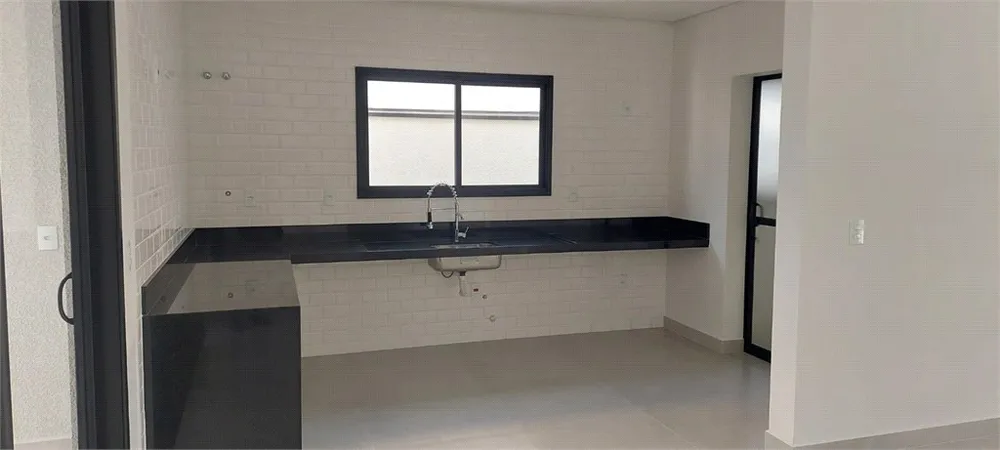 Casa, 3 quartos, 240 m² - Foto 2