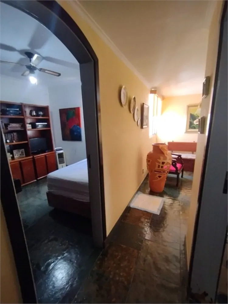 Apartamento, 3 quartos, 200 m² - Foto 2