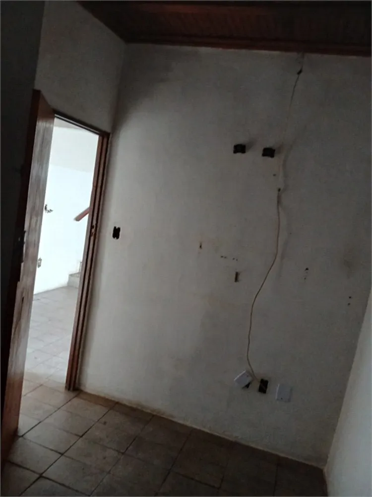 Casa, 2 quartos, 200 m² - Foto 8