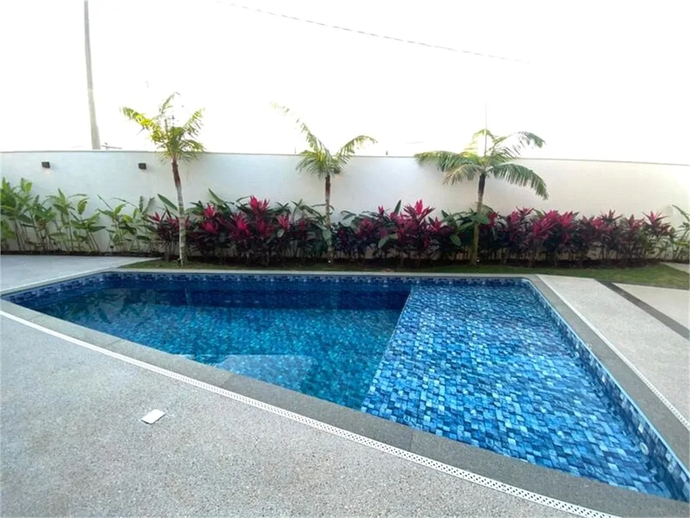 Casa, 3 quartos, 304 m² - Foto 2