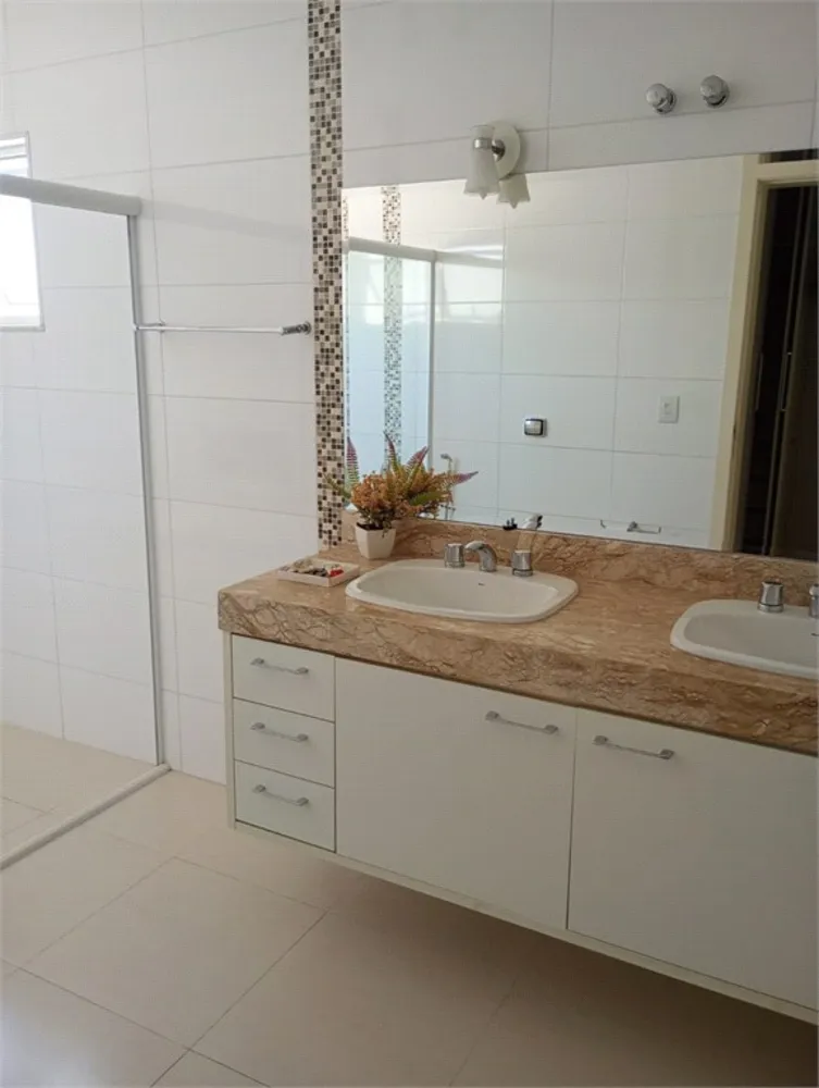 Casa, 3 quartos, 200 m² - Foto 8