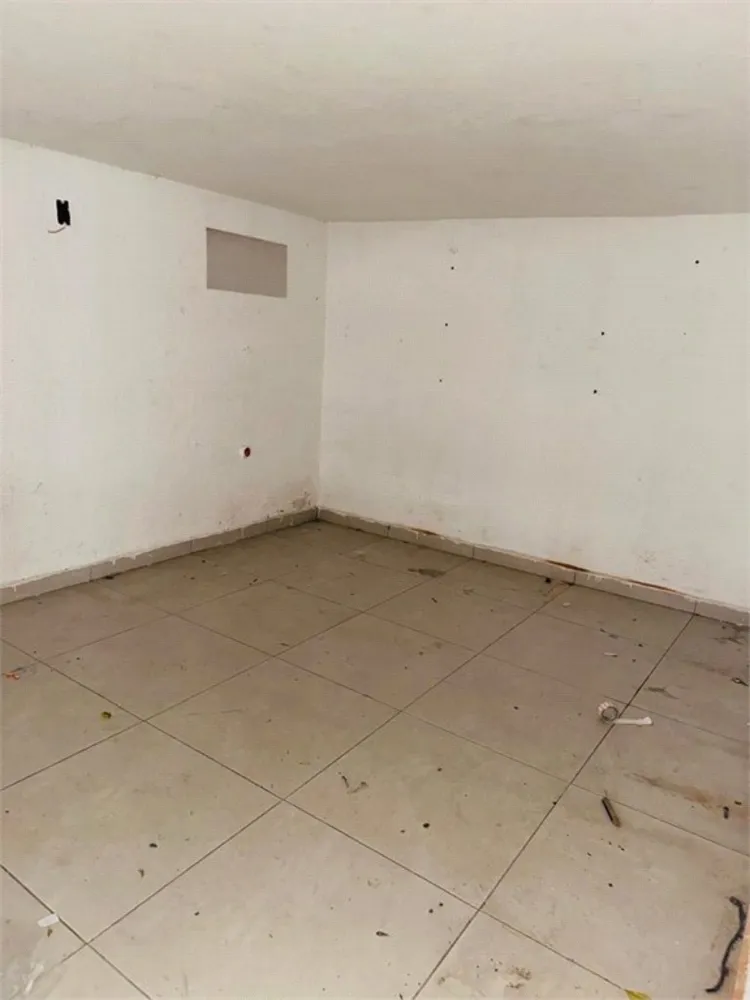 Depósito-Galpão, 700 m² - Foto 2