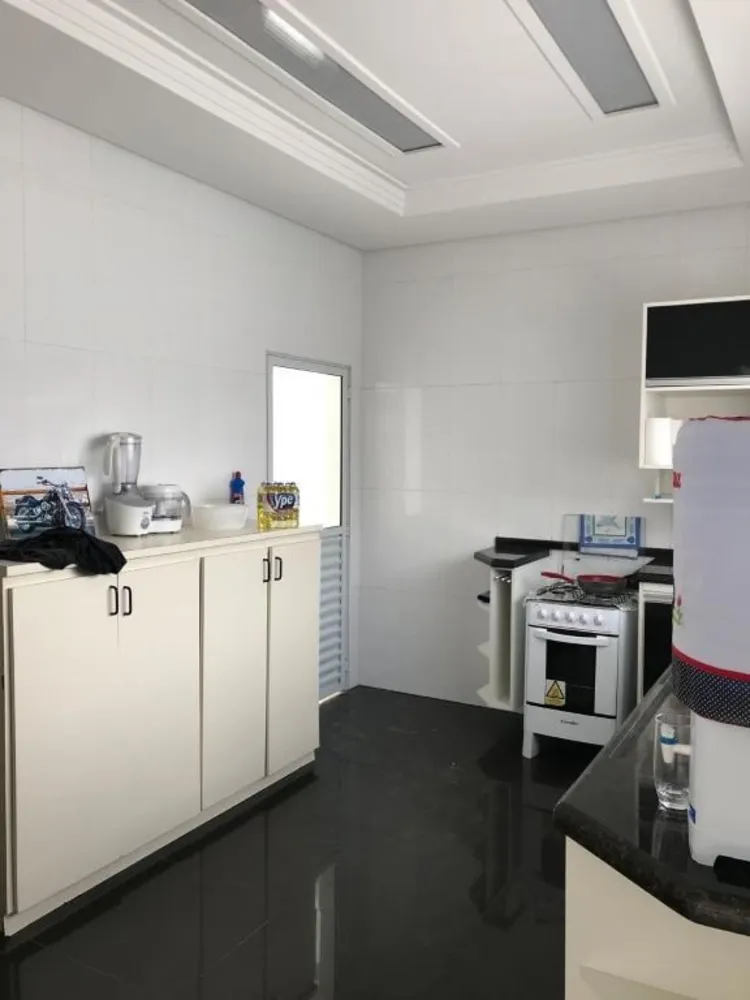 Casa, 3 quartos, 300 m² - Foto 8