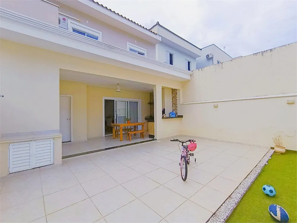 Casa, 3 quartos, 244 m² - Foto 8