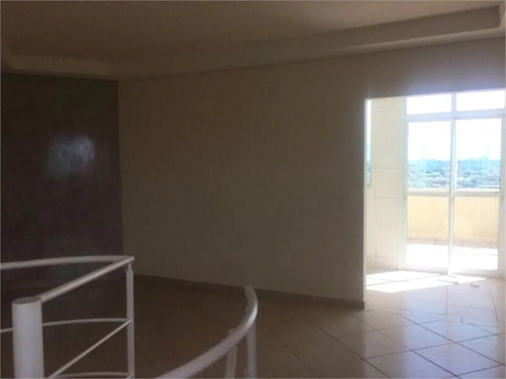 Apartamento, 3 quartos, 195 m² - Foto 2