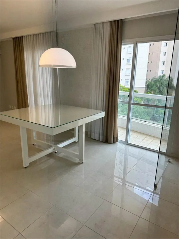 Apartamento, 3 quartos, 127 m² - Foto 2