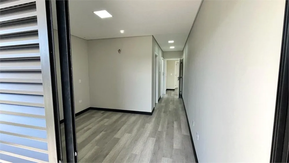 Casa, 4 quartos, 225 m² - Foto 3
