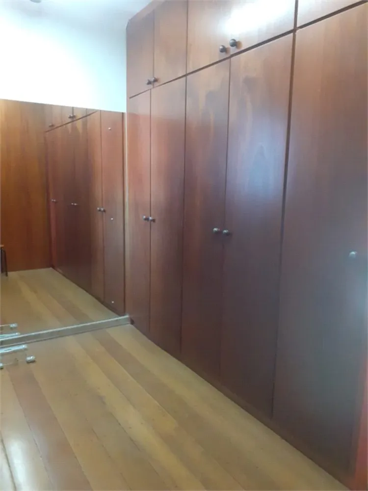 Casa, 3 quartos, 325 m² - Foto 1