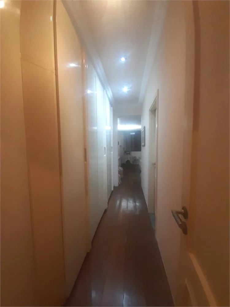 Apartamento, 3 quartos, 250 m² - Foto 1