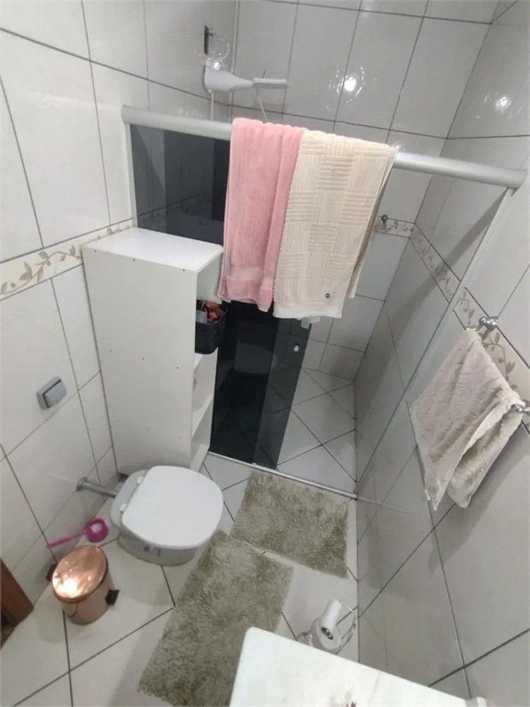 Casa, 4 quartos, 237 m² - Foto 2