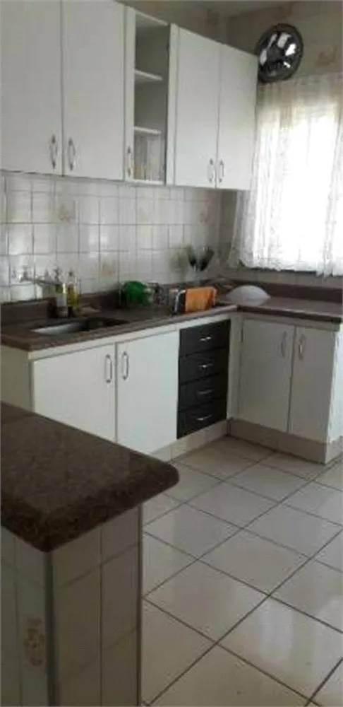 Casa, 3 quartos, 190 m² - Foto 2