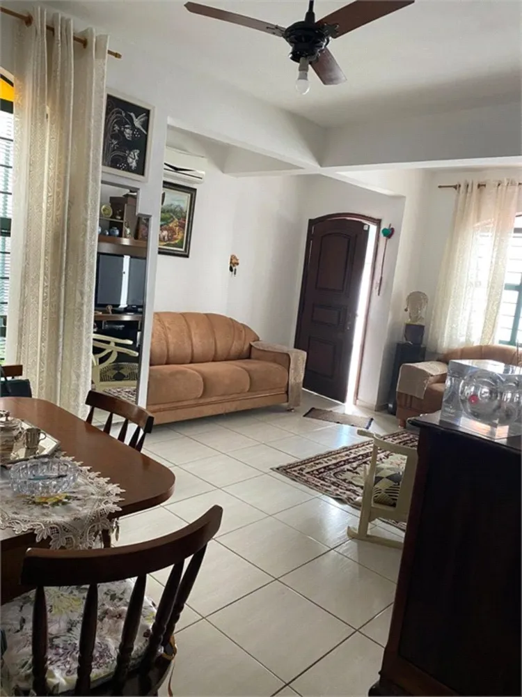 Casa, 4 quartos, 300 m² - Foto 4