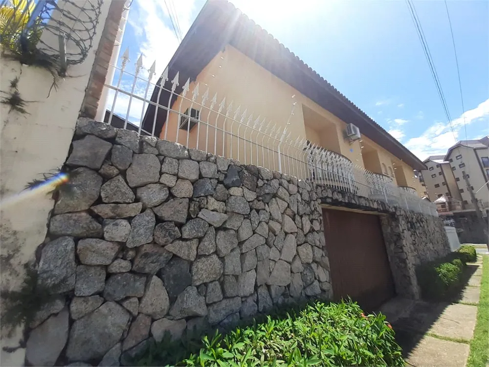 Casa, 6 quartos, 400 m² - Foto 6