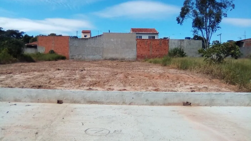 Loteamento e Condomínio, 1201 m² - Foto 1