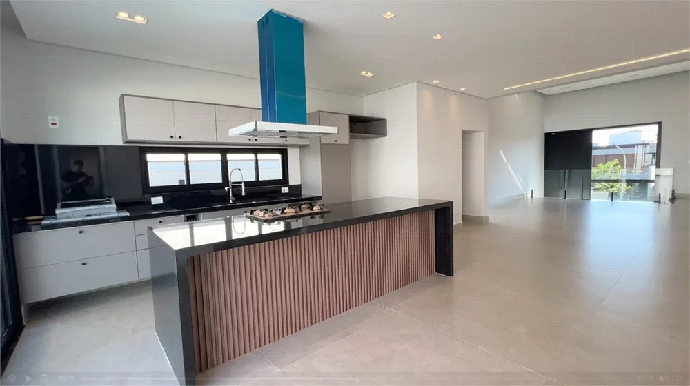 Casa, 3 quartos, 294 m² - Foto 1