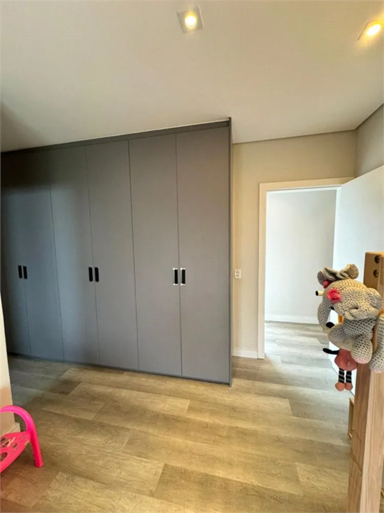 Casa, 4 quartos, 280 m² - Foto 1
