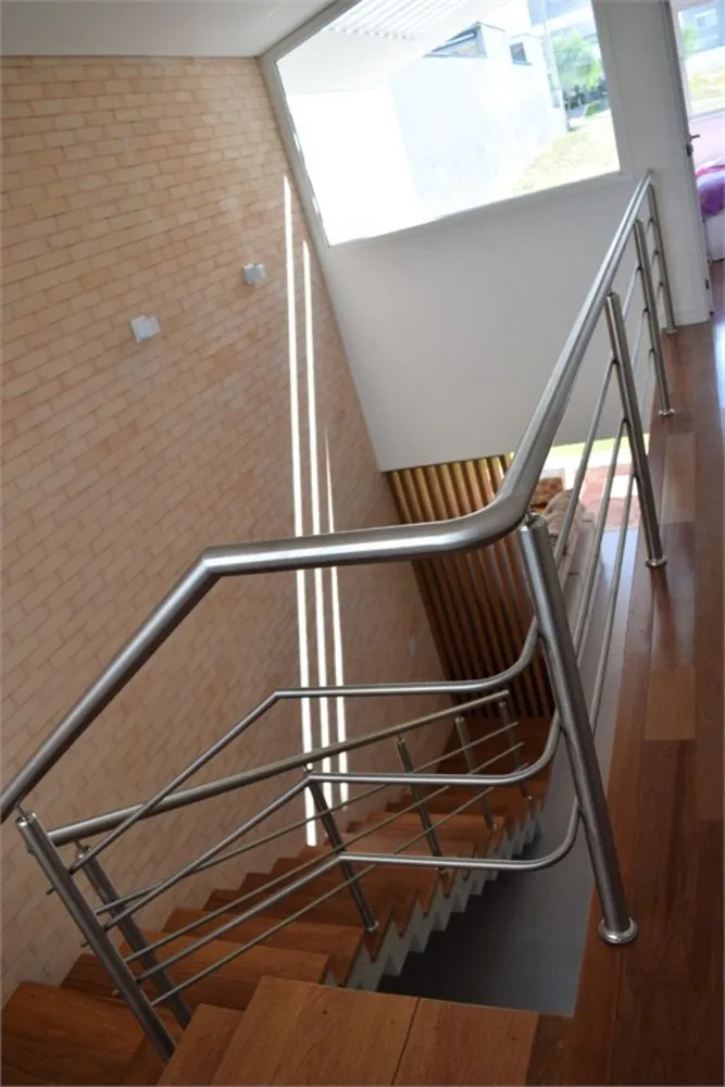 Casa, 3 quartos, 219 m² - Foto 1