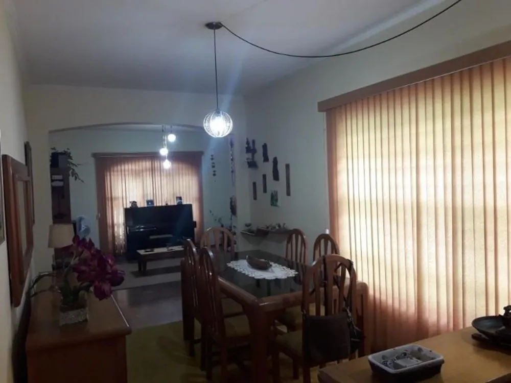 Casa, 4 quartos, 240 m² - Foto 6