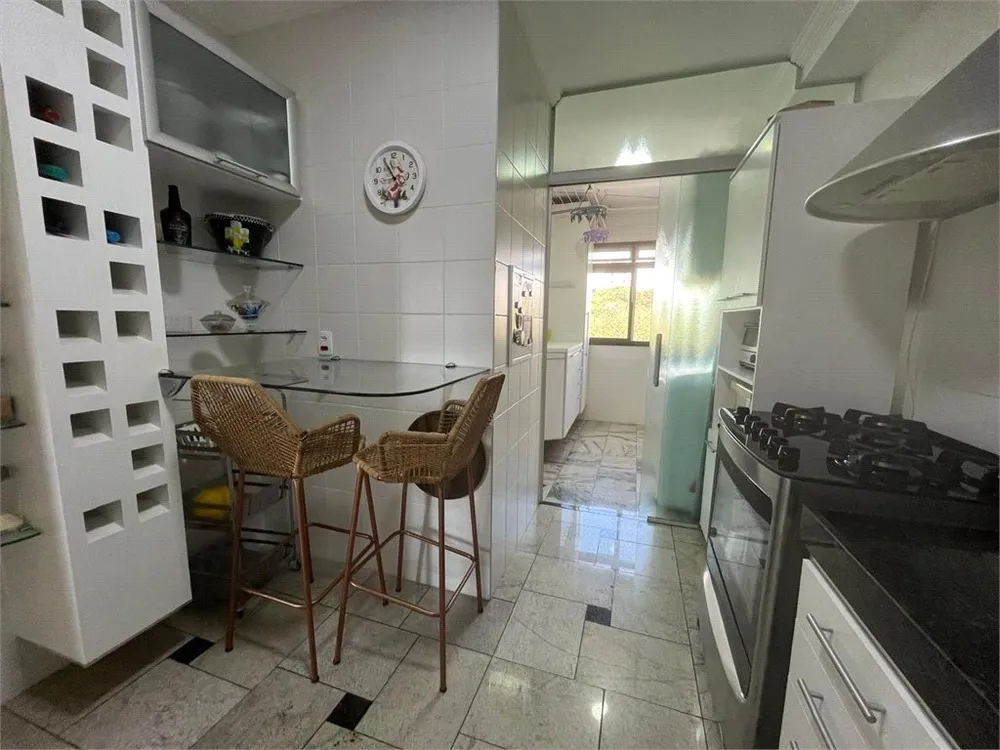 Apartamento, 3 quartos, 241 m² - Foto 3
